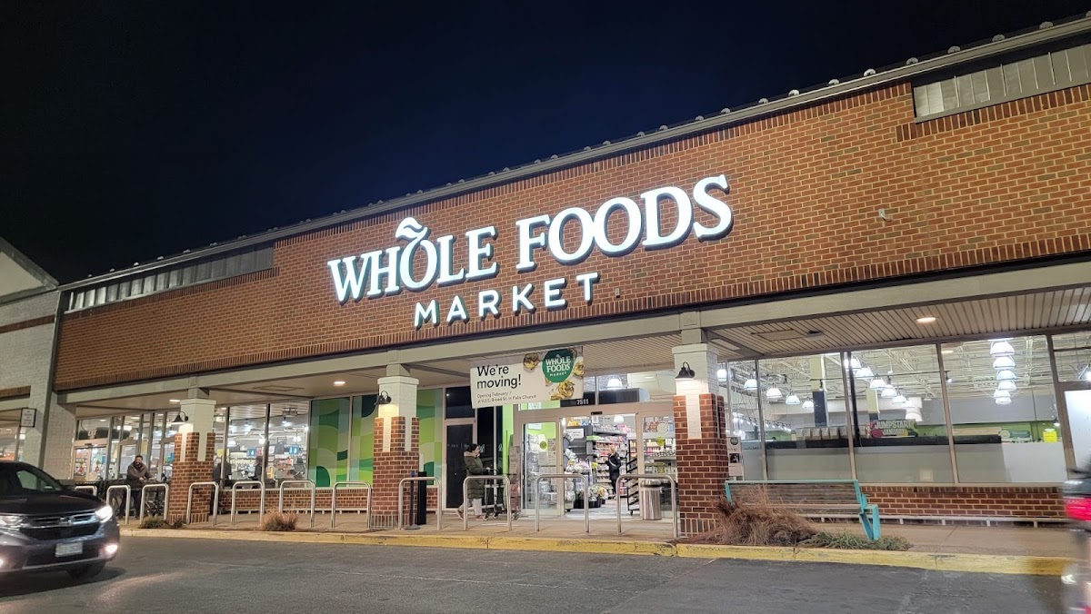 Sign X - Sign Company, Vehicle Wraps, Custom Indoor & Outdoor Signage workshop