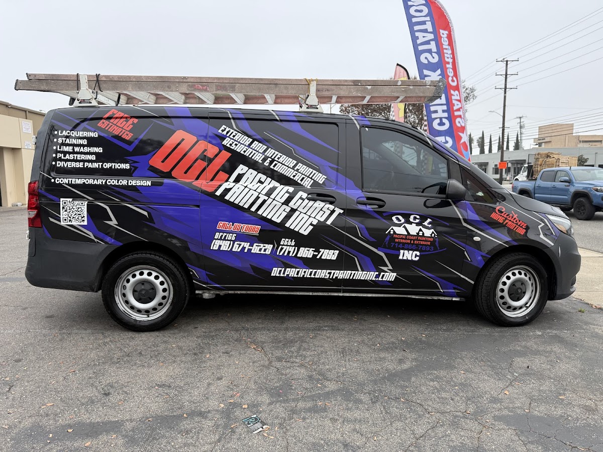 Custom Tint & Car Wraps workshop