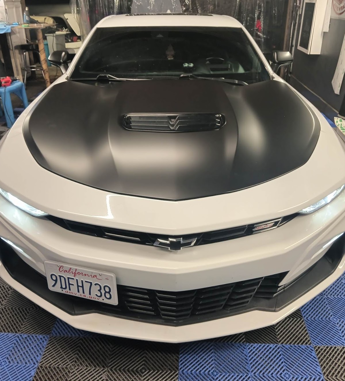 Cali Customs - Auto Wraps workshop
