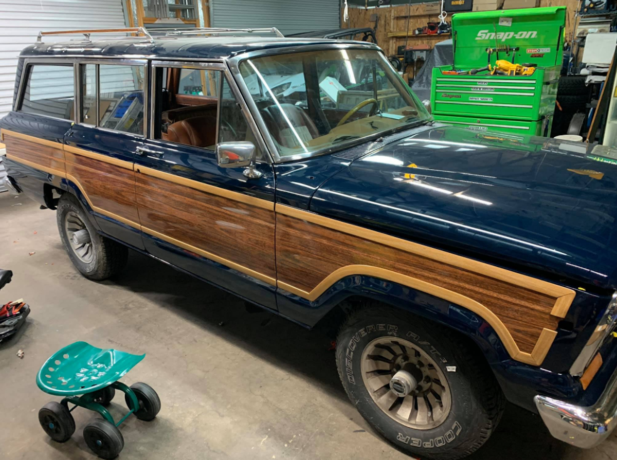 Webb's Signs and Graphics workshop