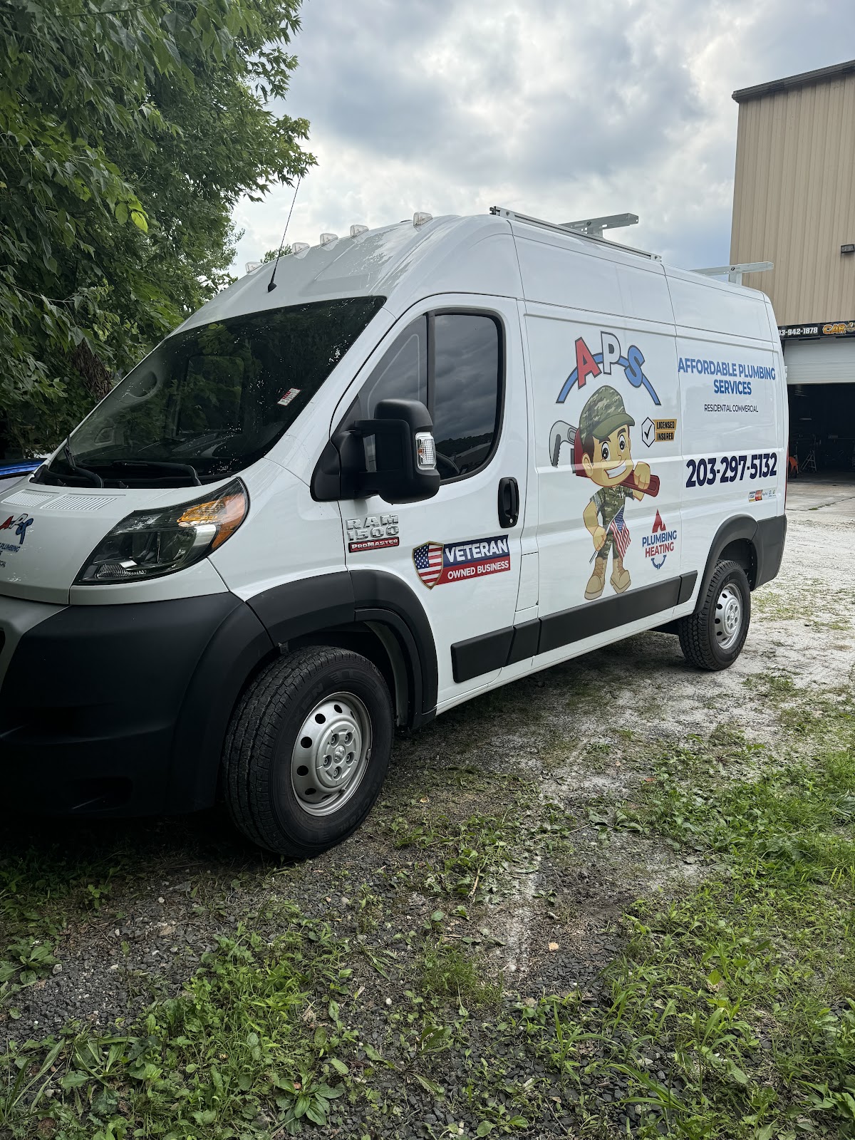 Vazquez Graphics , Car Wrap workshop