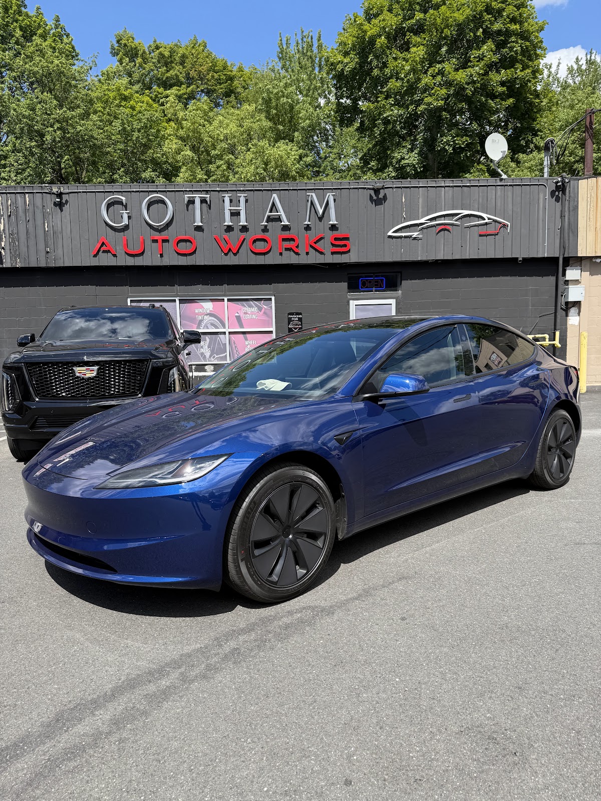 Gotham Auto Works workshop