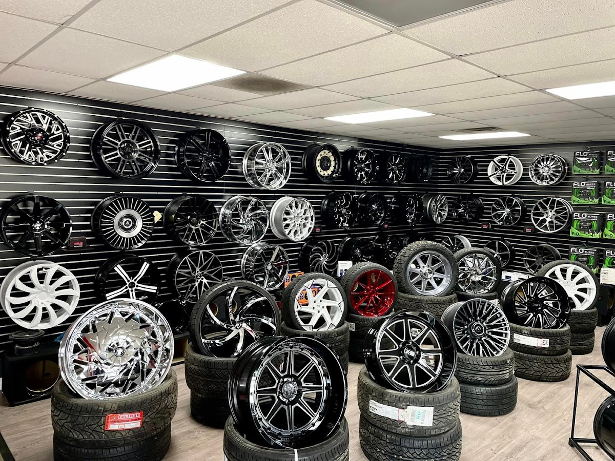 Custom Whips and Window Tinting LLC workshop