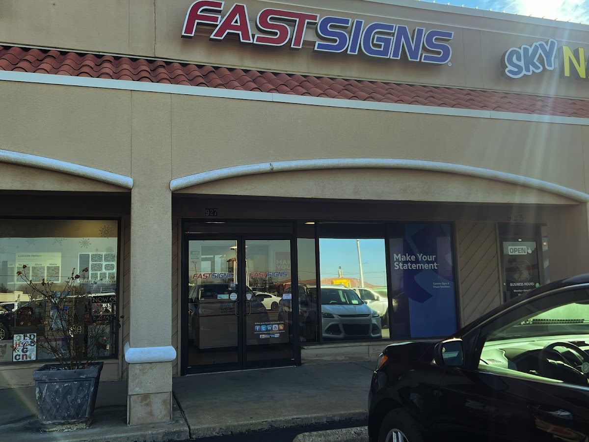 Fastsigns of Broken Arrow, Ok workshop