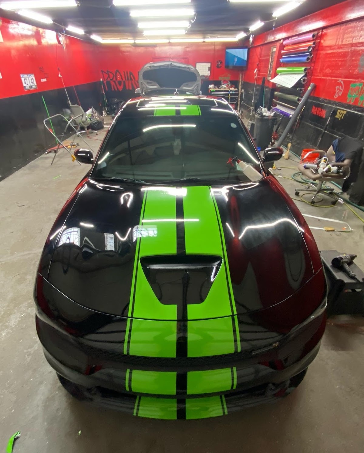 Pro Wraps & High-tech Autobody workshop