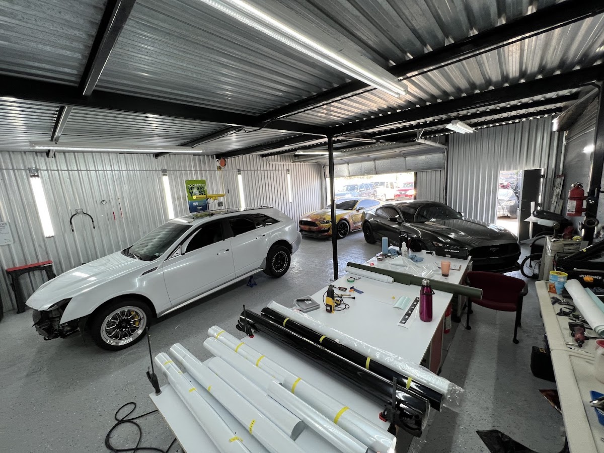 Issawrap Auto Styling workshop