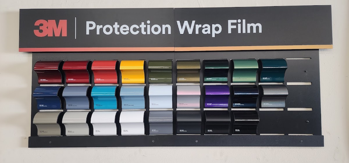 Reflex Wraps, Vinyl Specialist workshop