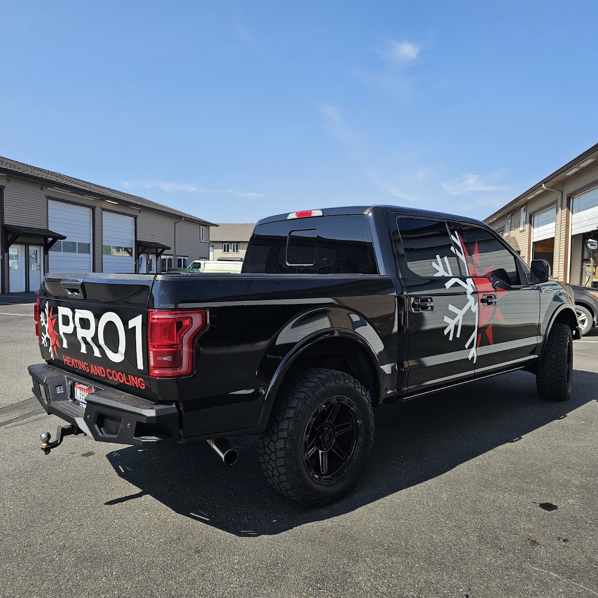 Akina Customs workshop