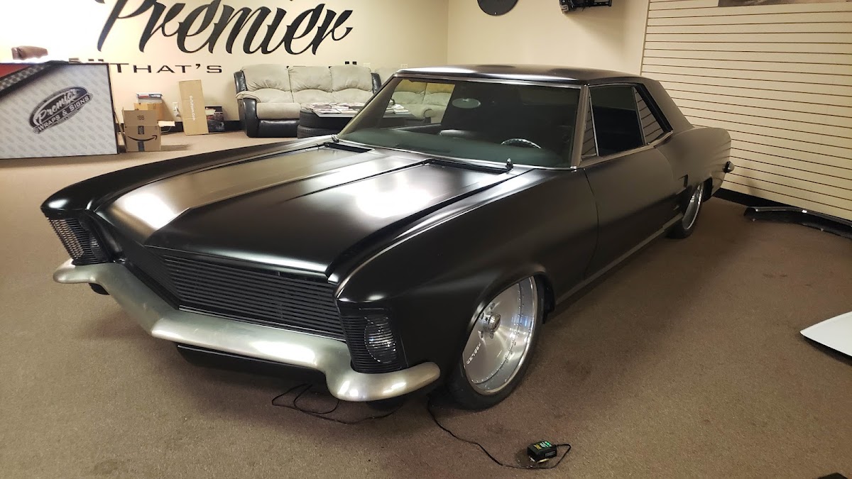 Premier Wraps and Signs, Llc. workshop