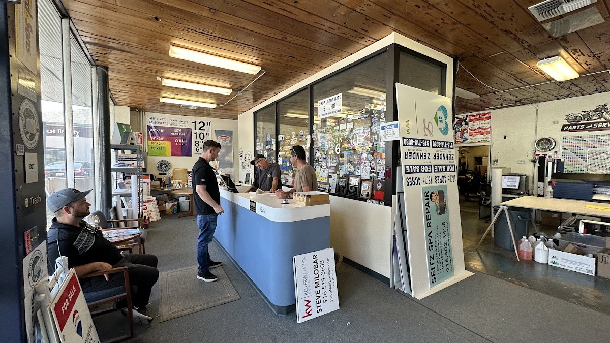 The Sign Center workshop