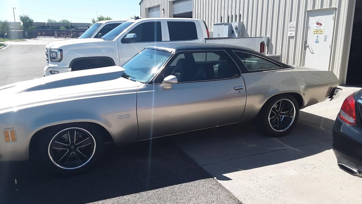 Private Eyes Window Tint & Design workshop