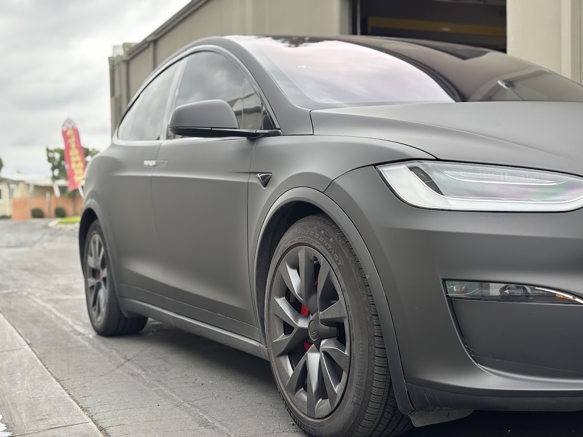 Work by Cali Vibes Wraps & Graphics