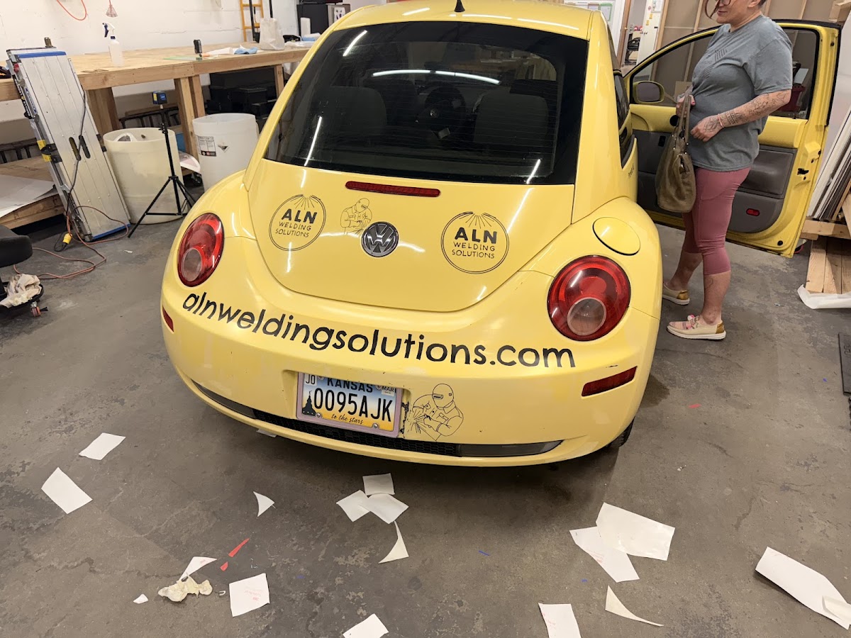 The Sign Guy Kc workshop