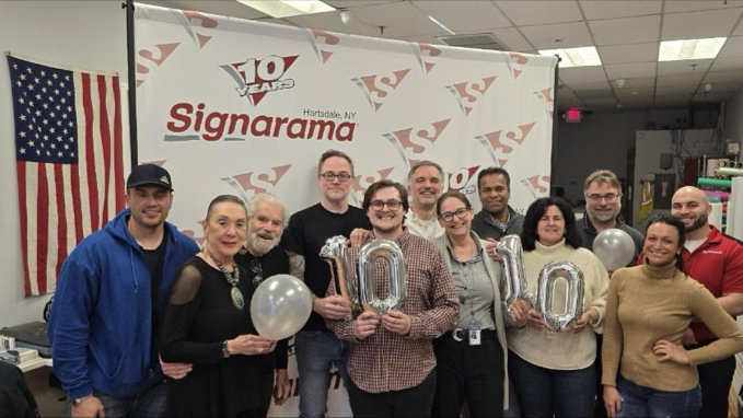 Signarama Hartsdale, Ny workshop