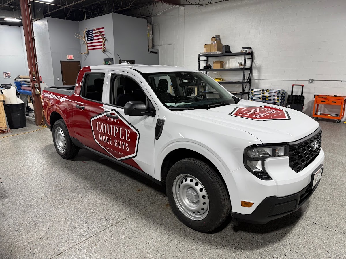Wisconsin Wraps - Signs & Vehicle Graphics workshop