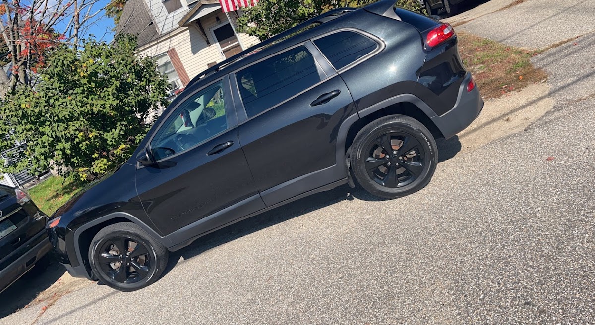 Showtime Auto Detailing workshop