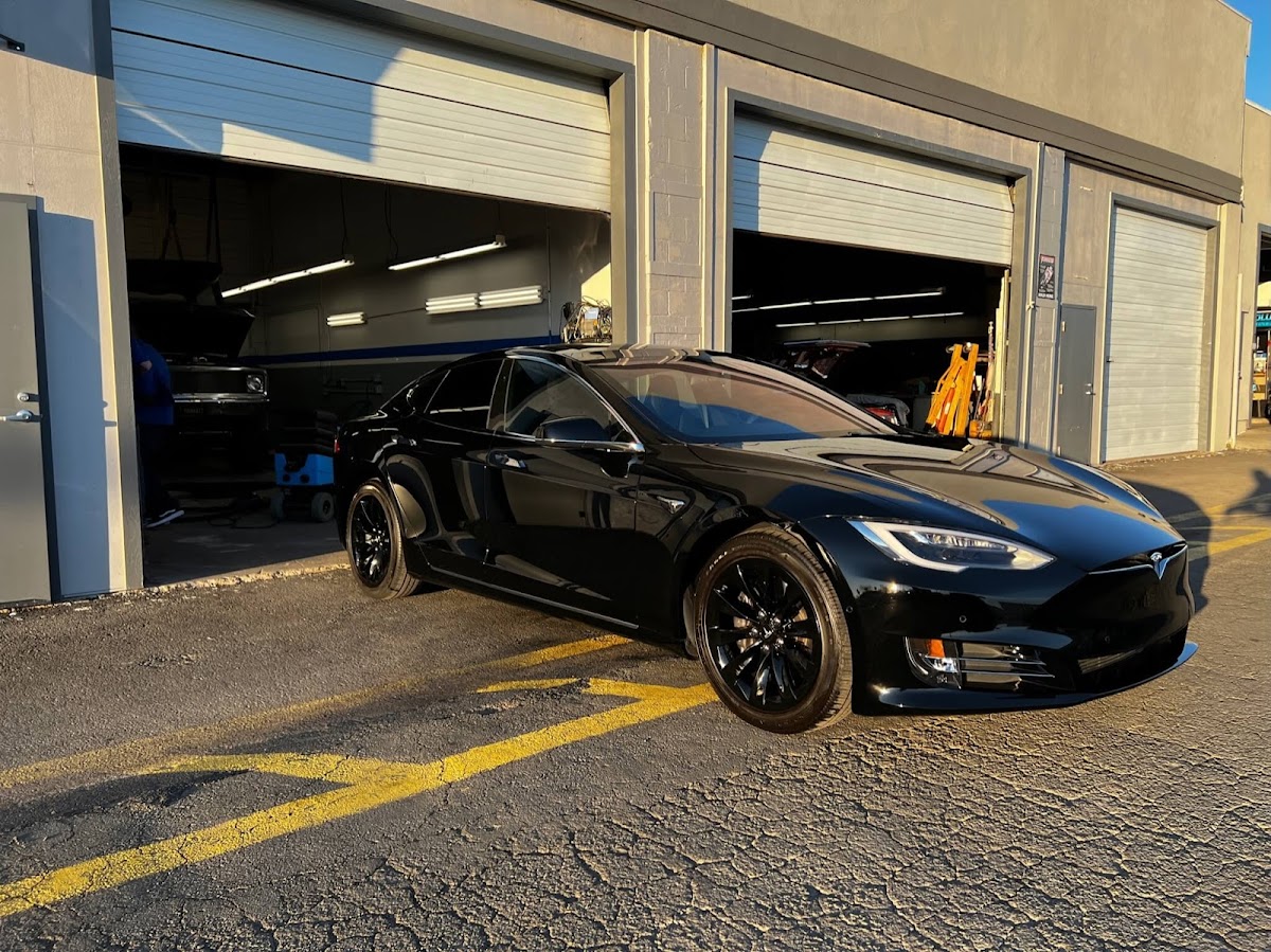 Dent Solution Fx – Napa Paint Protection Films, Colored Films, Window Tint & Detailing workshop
