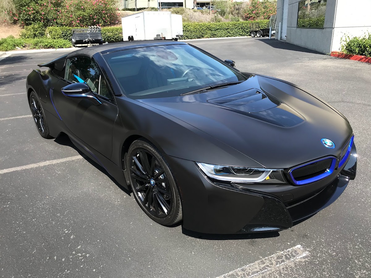 Express Vinyl Wraps workshop