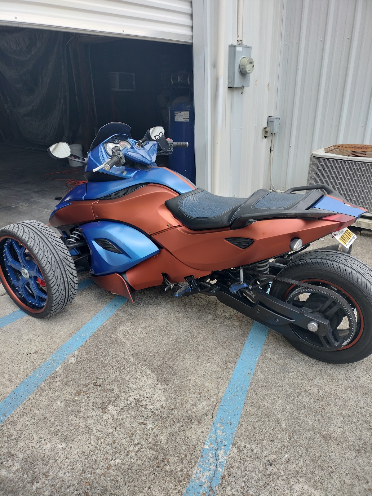 Tinted Up/books Auto Trendz workshop