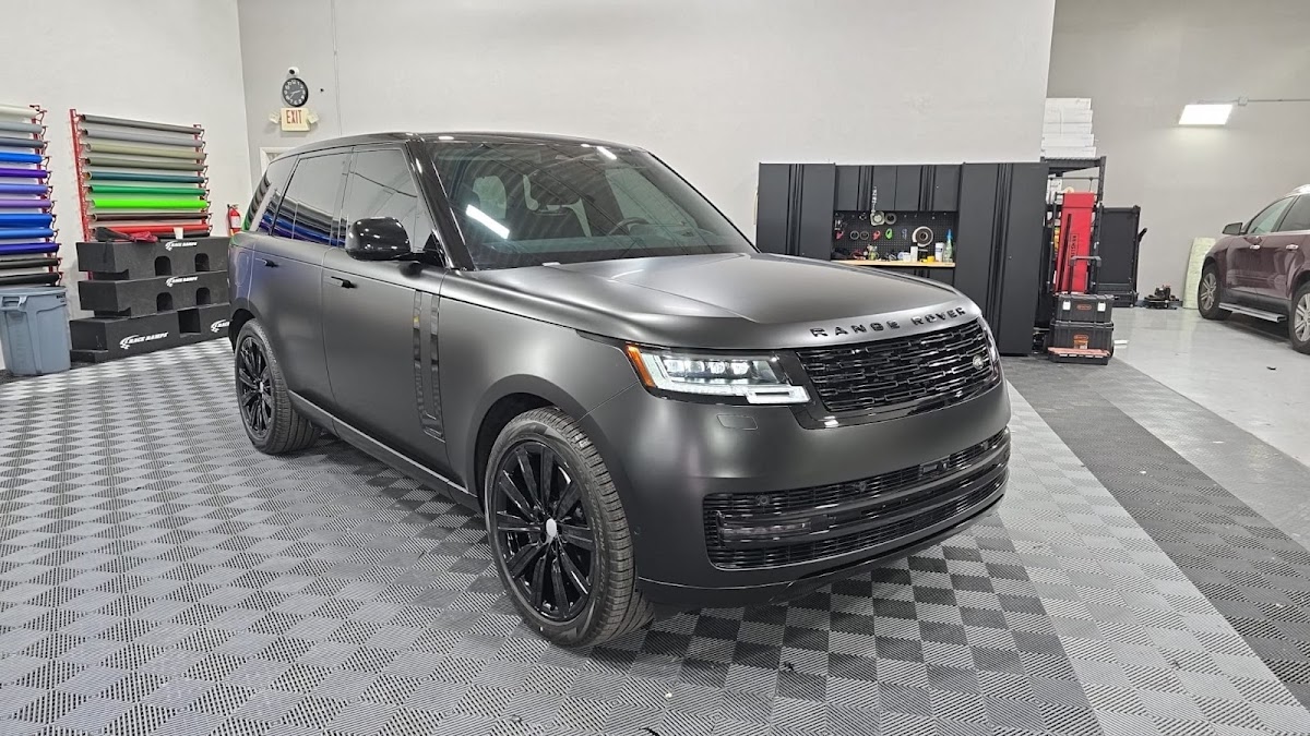 Original Graphic Wraps & Window Tinting workshop