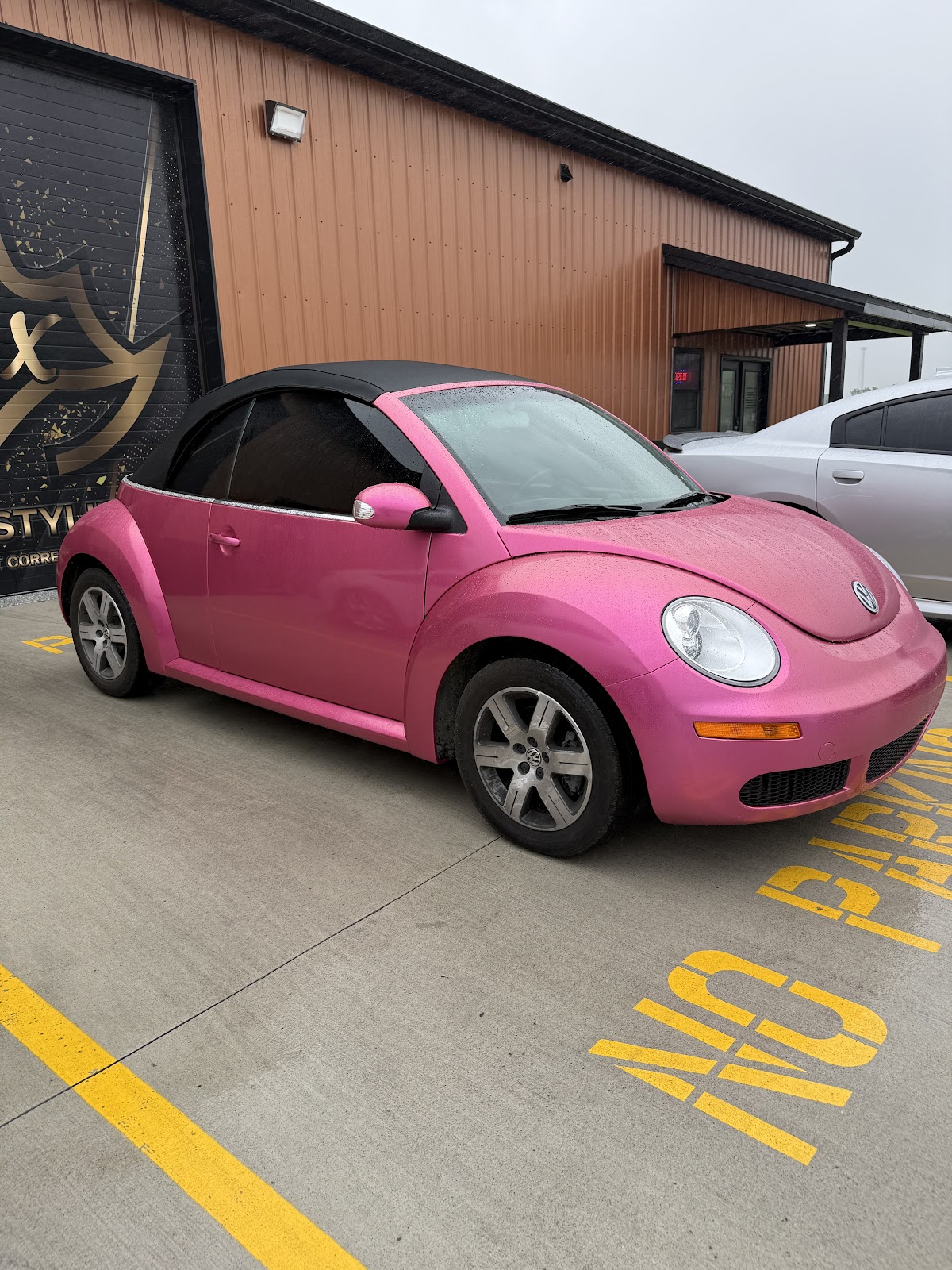 Lux Auto Restyling workshop