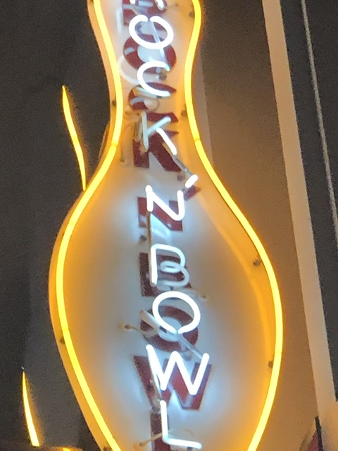 3 D International Custom Sign & Design workshop