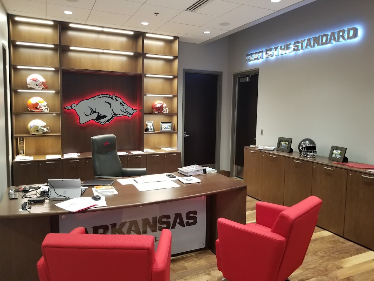 Signarama Fayetteville, Ar workshop