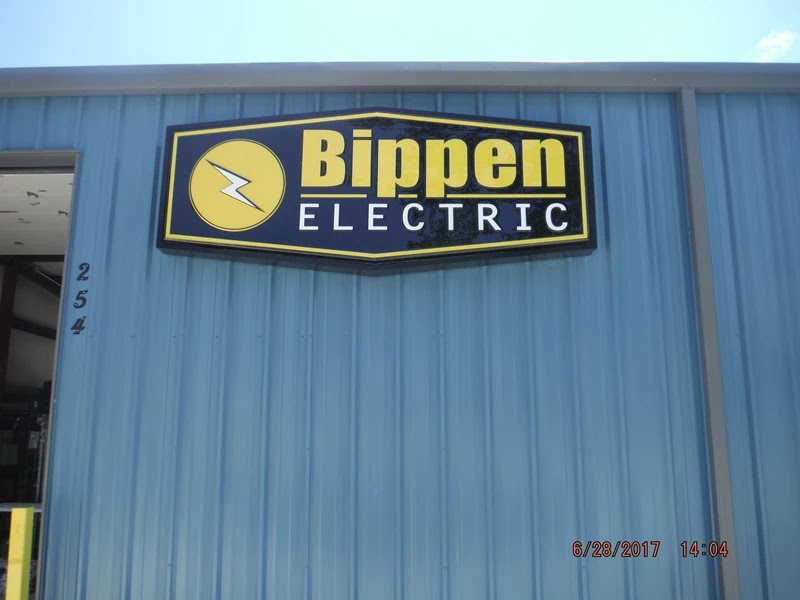 Signs by Tomorrow Huntsville workshop