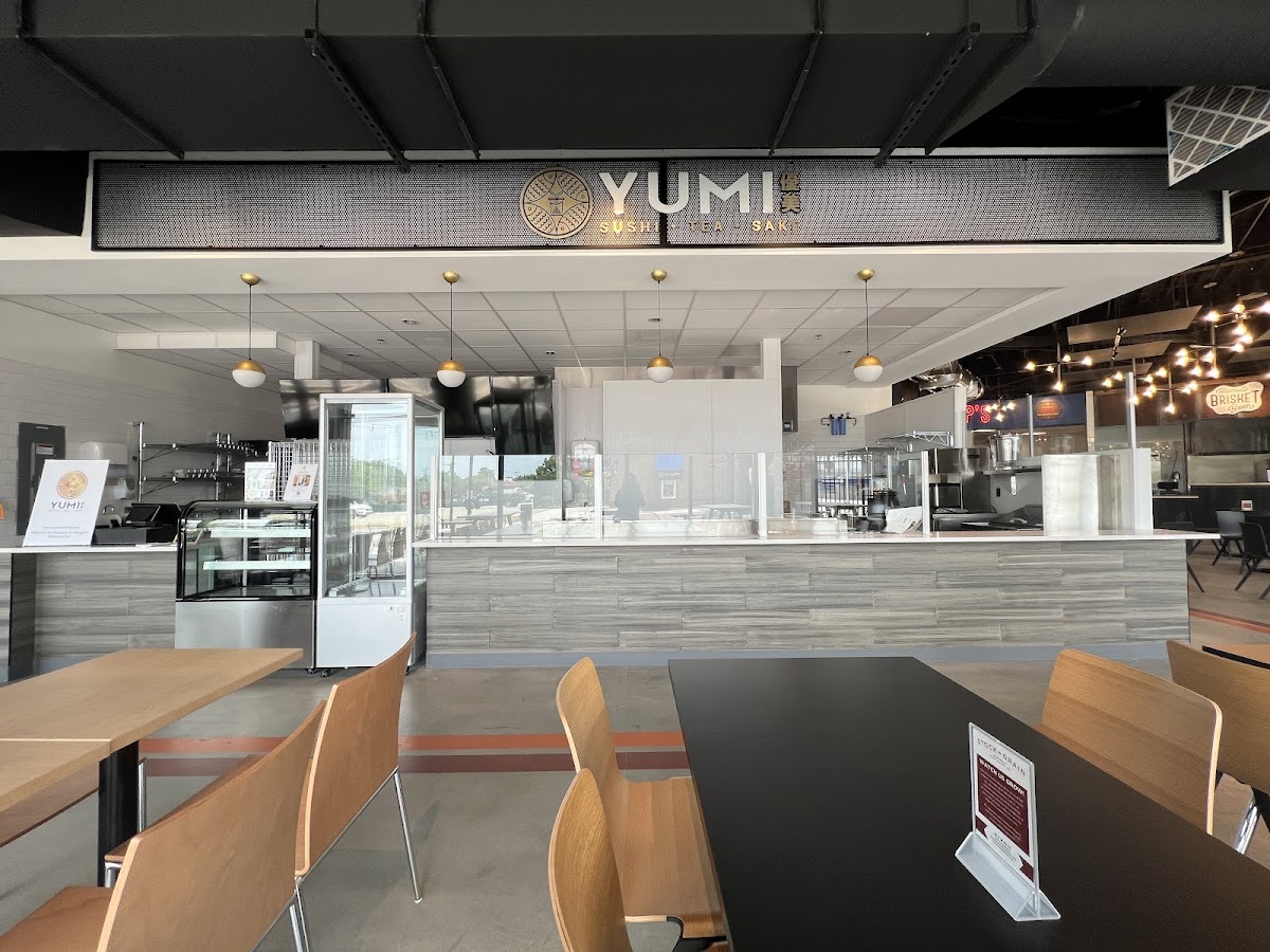 Carolina Custom Signs & Graphics workshop