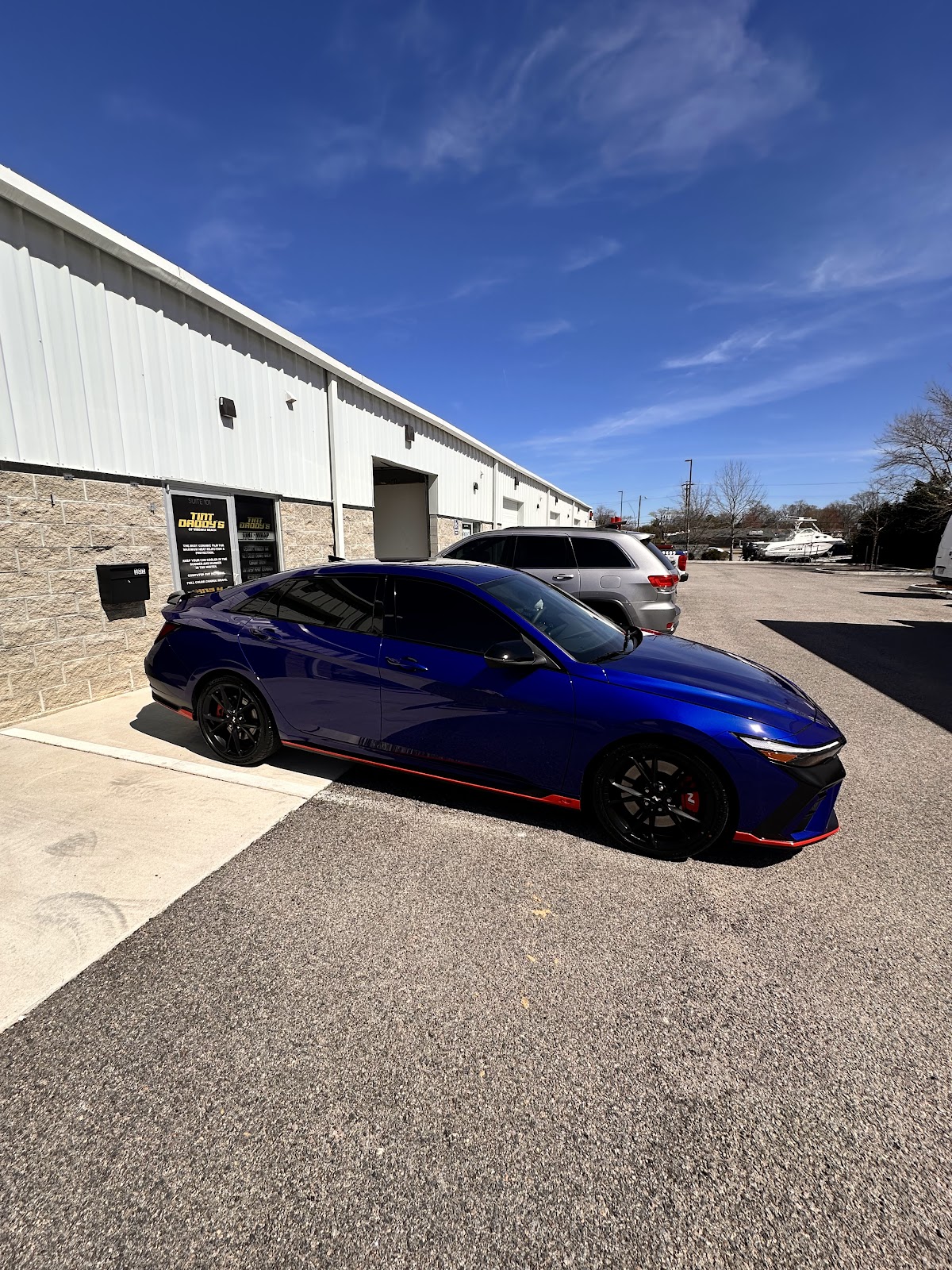 Tint Daddy's of Virginia Beach workshop