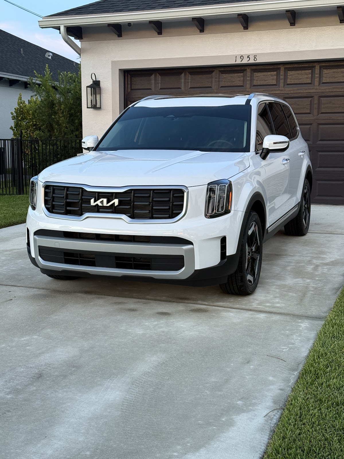 Auto Xperience South workshop