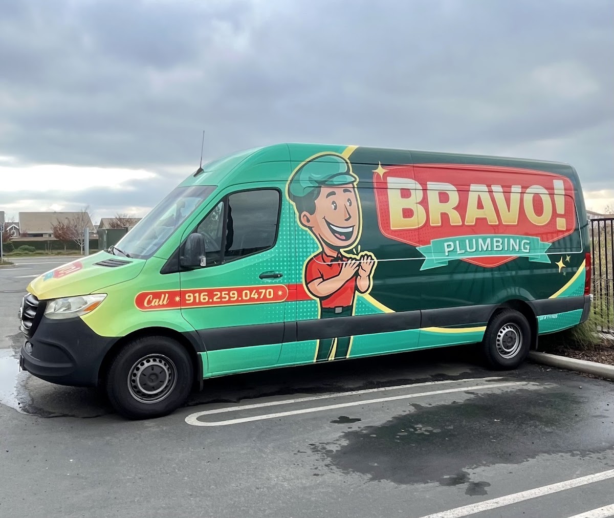 One2 Vehicle Wraps workshop