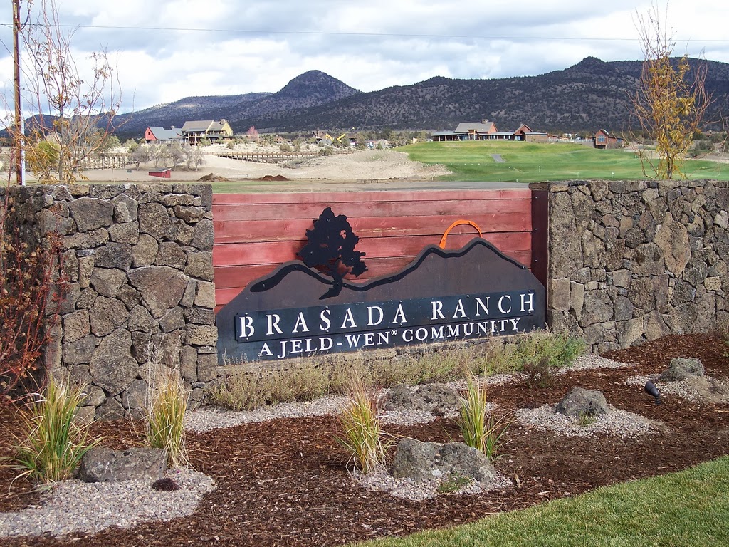 M.c. Smith Signs workshop