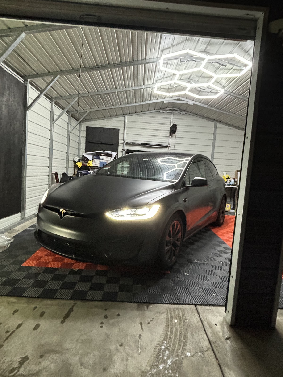 Premium Tint World workshop