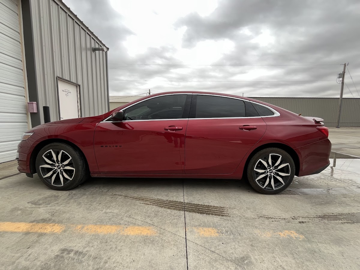 Xtreme Auto Re-styling Center workshop