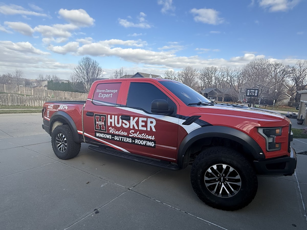 Omaha Auto Wraps workshop