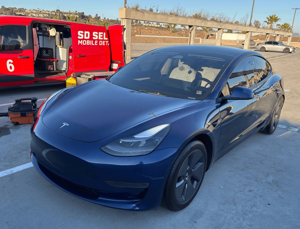 Teggy's Elite Detailing workshop