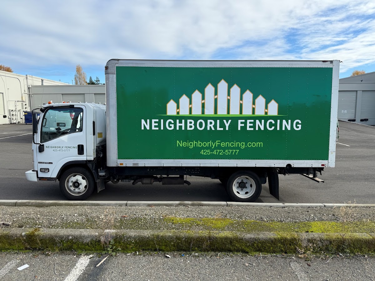 Jj Graphics & Signs workshop