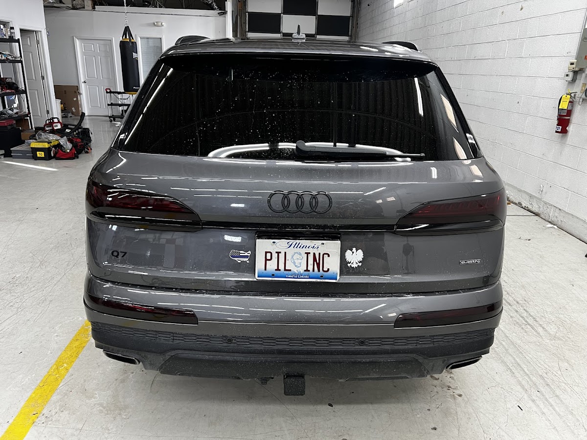 Pil Graphics Inc. workshop