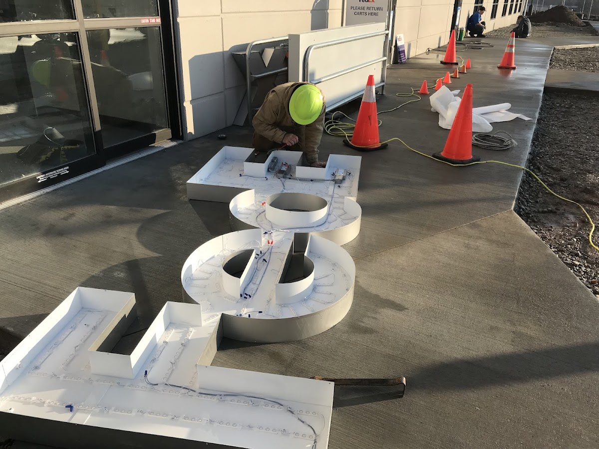 Work by Executive Sign Co LLC