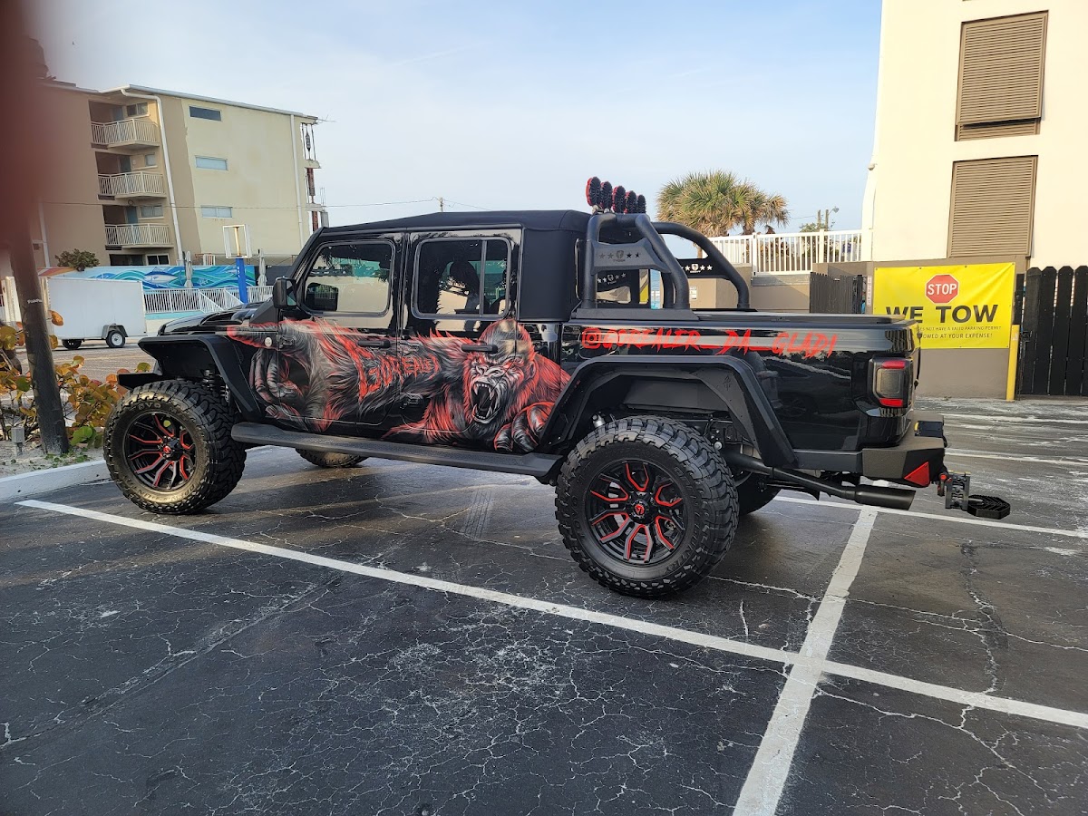 The Hook Up Car Audio and Graphics workshop