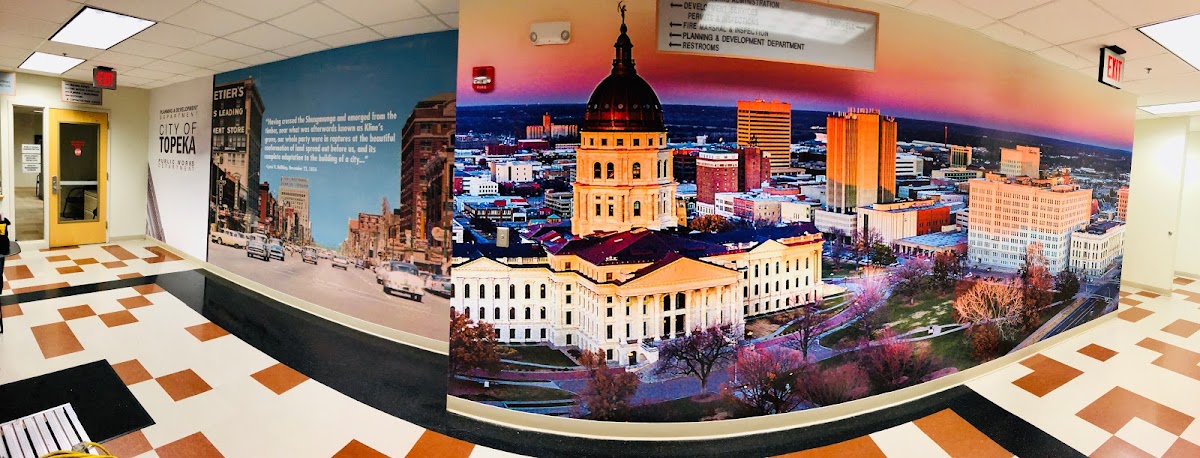 Knox Signs & Graphics workshop