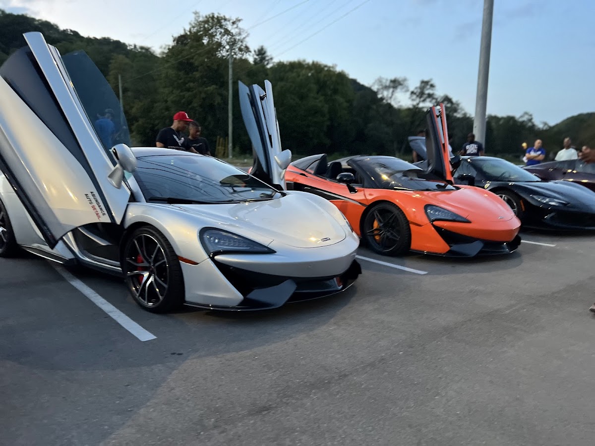 Abundance Auto Detail workshop