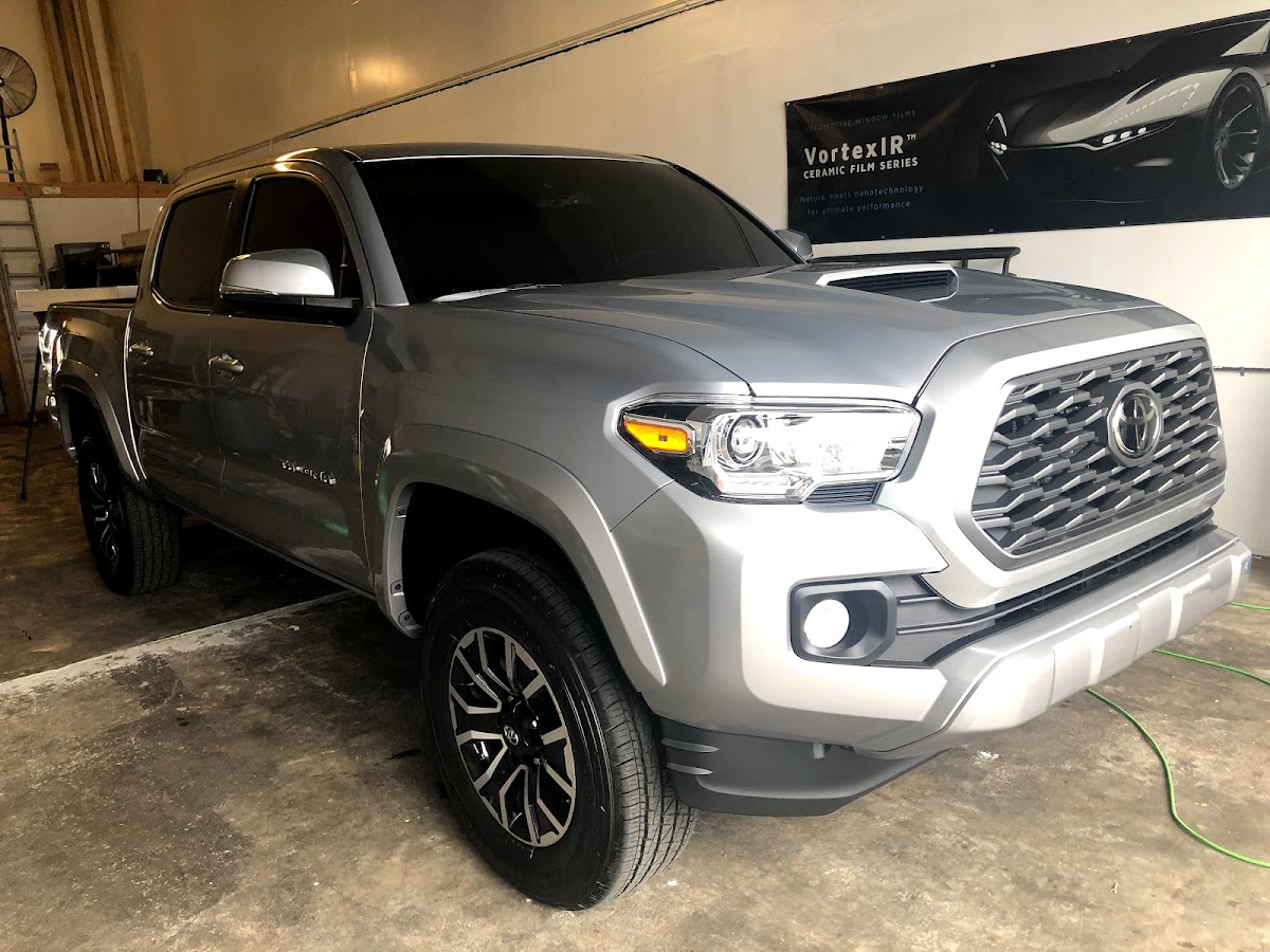 Ku Inc. Window Tinting & Detailing workshop