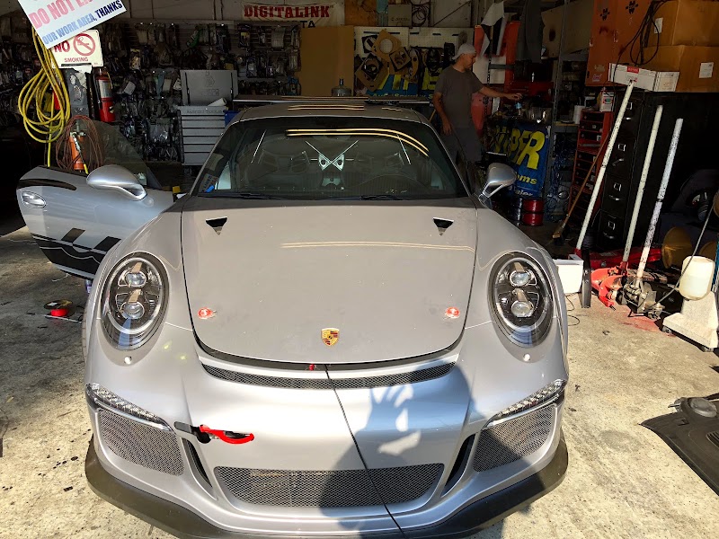 Vehicle wrap by Mobile Motorsports Inc