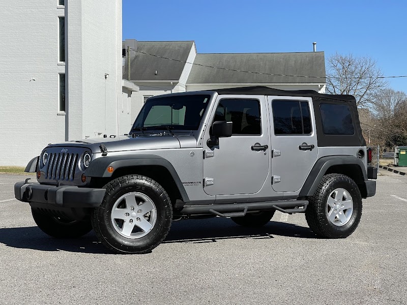 Vehicle wrap by Nomad of Nashville