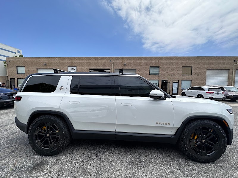 Vehicle wrap by Visx Design & Window Tinting