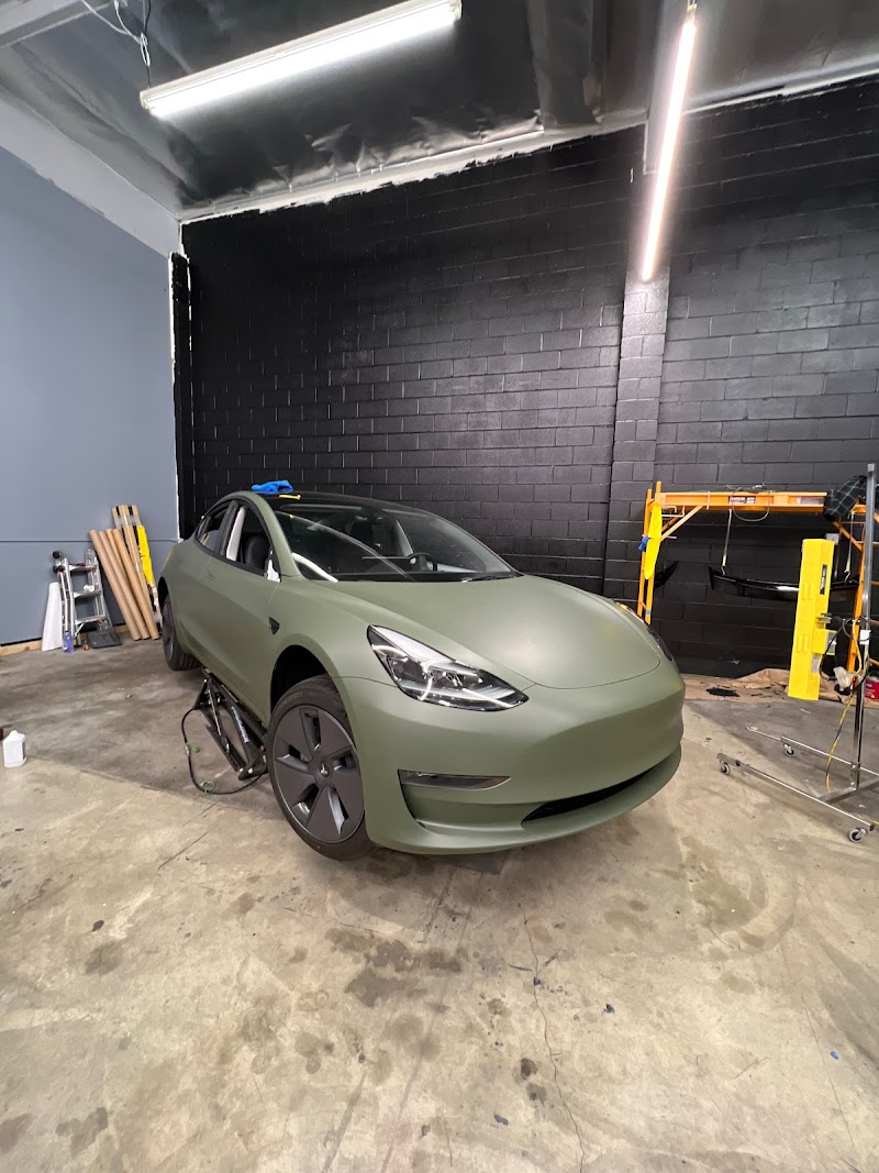 Vehicle wrap by Visx Design & Window Tinting