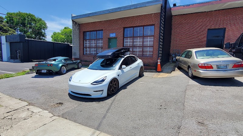 Vehicle wrap by Nashville Vehicle Wraps Tint & PPF