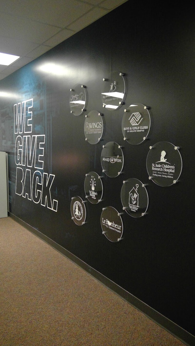 Vehicle wrap by Lsi Graphics